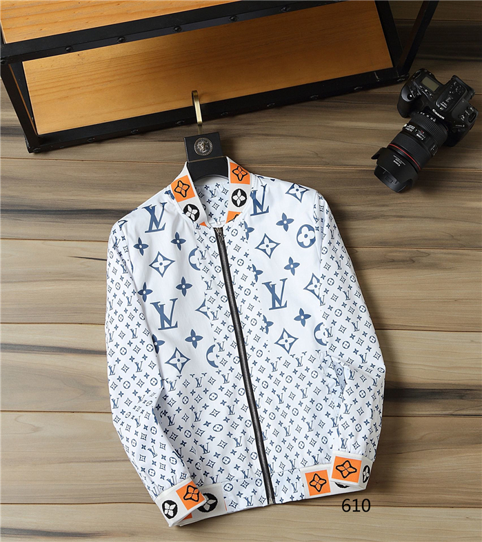 LV Men's Outwear 207